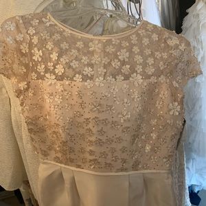 Tahari white lace dress size 6.